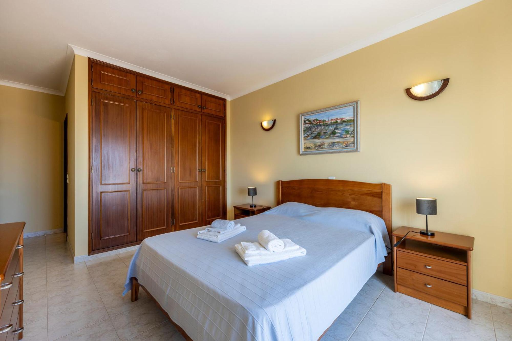 Apartamento Meia Praia Lagos Eksteriør bilde