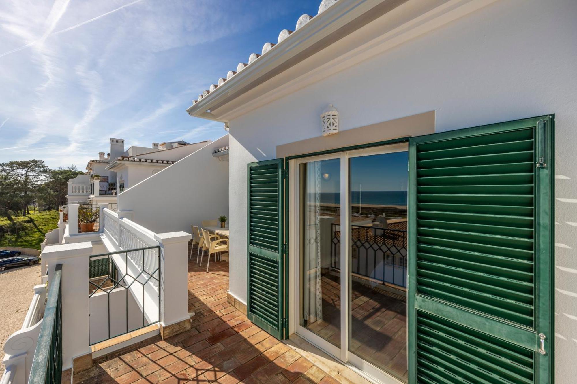 Apartamento Meia Praia Lagos Eksteriør bilde